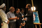 با برگزاری آئین اختتامیه بیست و نهمین جشنواره تئاتر استان آذربایجانغربی به پایان رسید.