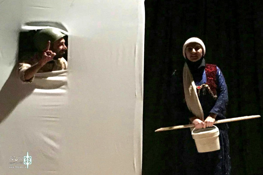 نمایش‌«سرباز آقاسرباز» در تکاب اجرا شد. 2