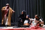 نمایش «گاهی آسمان همینجاست» در خوی اجرا شد. 2