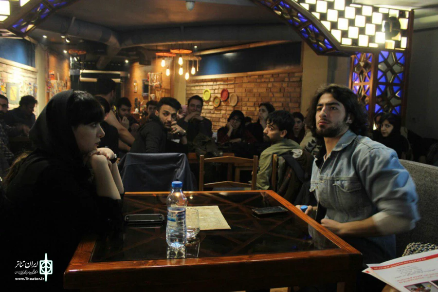 نمایش«شکل دیگری از زندگی» در ارومیه اجرا شد. 2