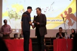 جشنواره نمایشنامه نویسی کردی در بوکان با معرفی برگزیدگان به کار خود عصر روز پنج شنبه ۱۱ مرداد پایان داد.