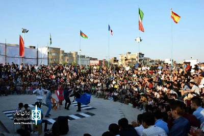 نمایش خیابانی «تیک تاک» از بوکان راهی جشنواره بین المللی فجر شد