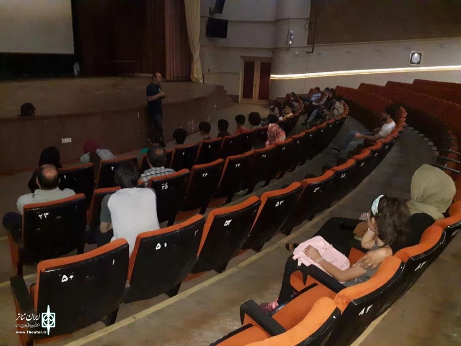 جلسه توجهیی دوره آموزش مبانی تئاتر در شهرستان بوکان  برگزار شد   3