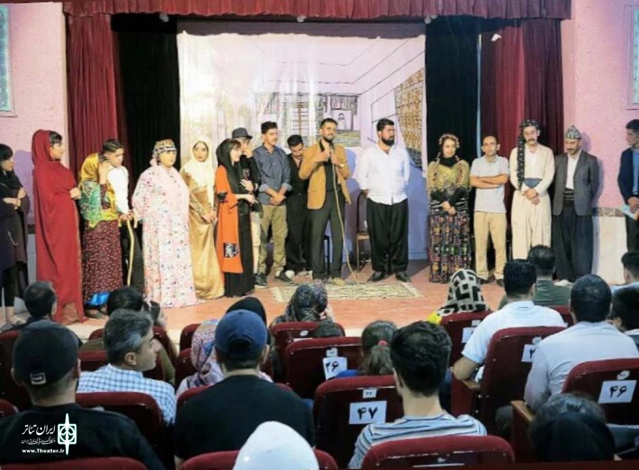 تئاتر کوردی « تاقانه ئاغا ۳ » در بوکان به اجرا در آمد. 2