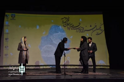 معرفی برگزیدگان سی‌ویکمین جشنواره تئاتر استان آذربایجان‌غربی

«چند روایت نامعتبر از آنچه نمی‌دیدیم» و «خشکسالی و دروغ»  به جشنواره فجر معرفی شدند