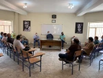 نشست جمعی از پیشکسوتان و هنرمندان تئاتر شهرستان مهاباد در خصوص موفقیت‌های بدست آمده و مشکلات زیر ساختی تئاتر شهرستان. 2