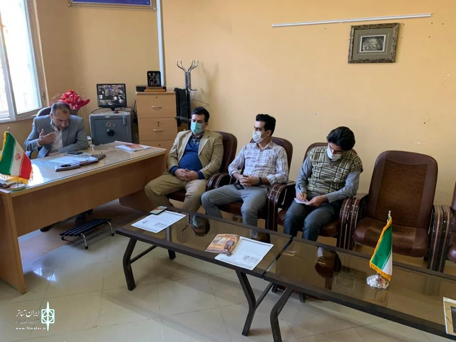 نشست هم اندیشی مسئولین و هنرمندان تئاتر شهرستان بوکان برگزار شد 2