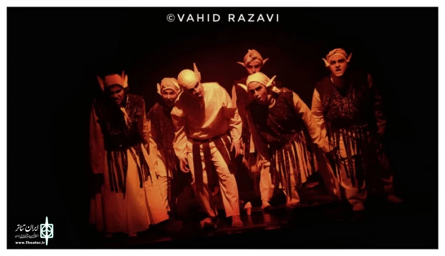 جن گیر از شهرستان میاندوآب به روی صحنه رفت 3