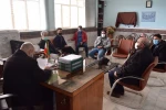 نشست هنرمندان تئاتر شهرستان تکاب با رئیس اداره فرهنگ و ارشاد اسلامی این شهرستان. 4