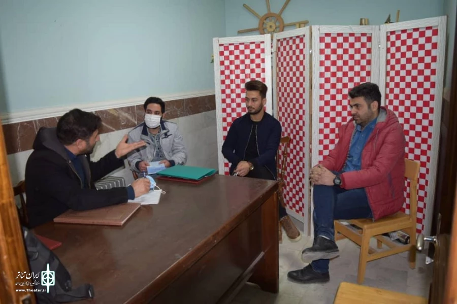 نشست هنرمندان تئاتر شهرستان تکاب برگزار شد 2