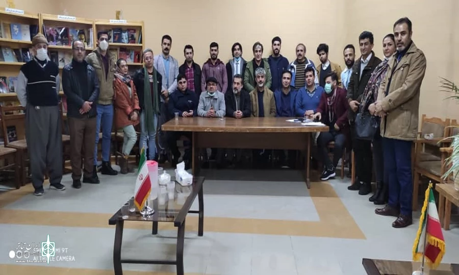 نشست هم اندیشی هنرمندان بوکان. 4