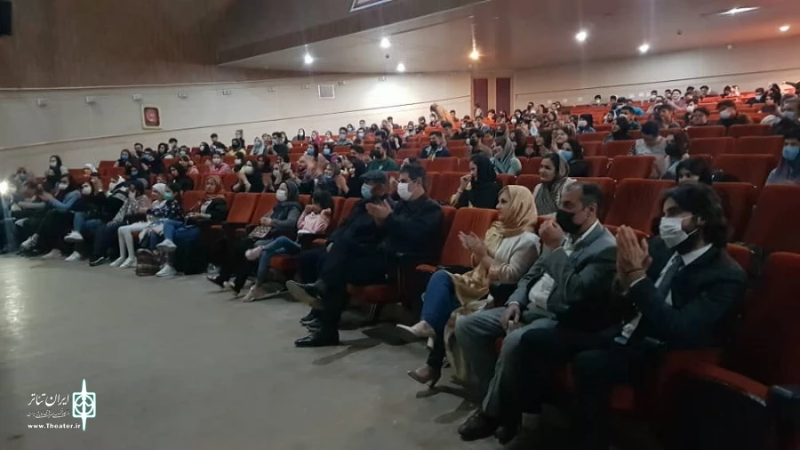 روز جهانی تئاتر در شهرستان بوکان جشن گرفته شد. 2