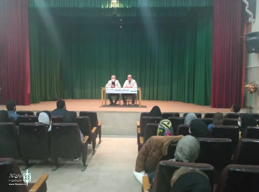 نشست هنرمندان تئاتر شهرستان نقده  2