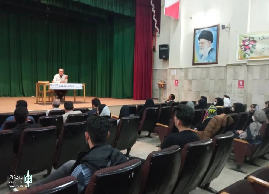 نشست هنرمندان تئاتر شهرستان نقده  3