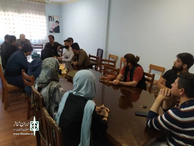 نشست هم اندیشی و آسیب شناسی نخستین جشنواره تئاتر «رامان» شهرستان سردشت