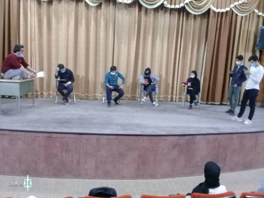 نخستین نشست دفتر هنرهای نمایشی شهرستان چایپاره. 4