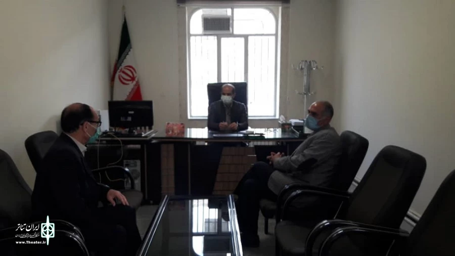 نخستین نشست اعضای گروه تئاتر « درامای ماکو » با رئیس اداره فرهنگ و ارشاد اسلامی  شهرستان ماکو. 3