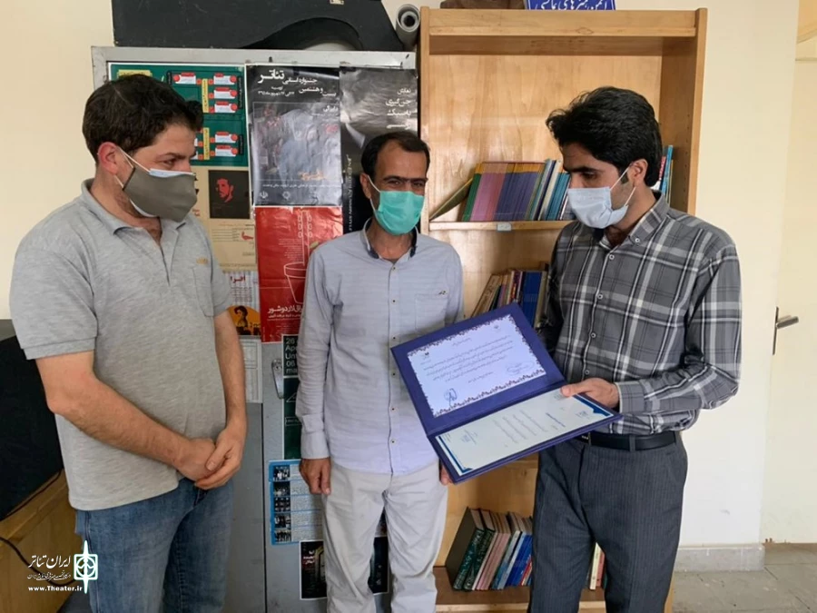 در راستای برگزاری انتخاب هنرهای نمایشی استان و برگزاری سی و‌سومین جشنواره استانی برگزار شد. 4