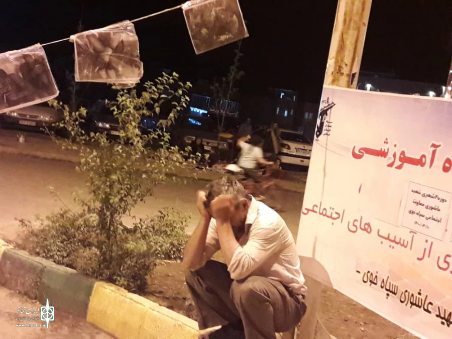 در هفته مبارزه با مواد مخدر  در شهرستان خوی به اجرا در آمد. 4