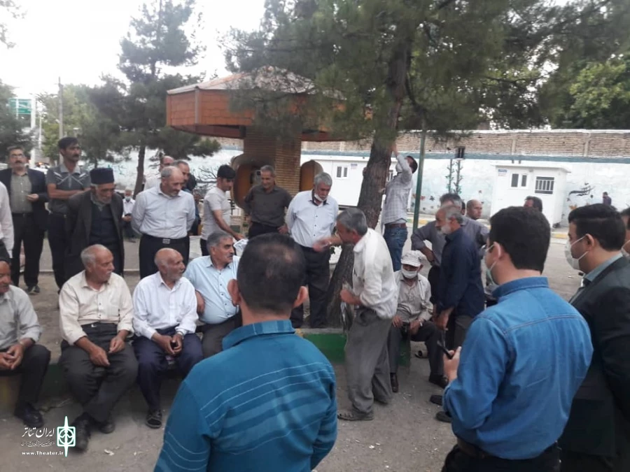 در هفته مبارزه با مواد مخدر  در شهرستان خوی به اجرا در آمد. 5