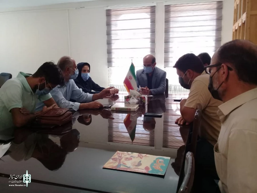 نشست در خصوص حضور شهرستان ماکو در جشنواره استانی تئاتر آذربایجان غربی. 3