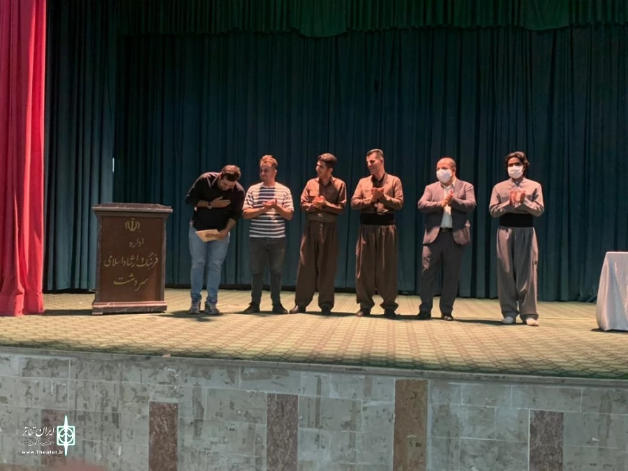 اتمام دوره ۵ روزه کارگاه آموزش بازیگری در شهرستان سردشت. 7