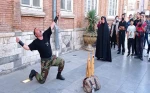 نمایش خیابانی 
