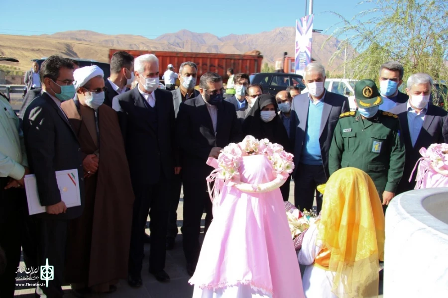 برگزیدگان بخش نمایشنامه نویسی جشنواره ملی تئاتر کودک باغچه بان معرفی شدند. 5