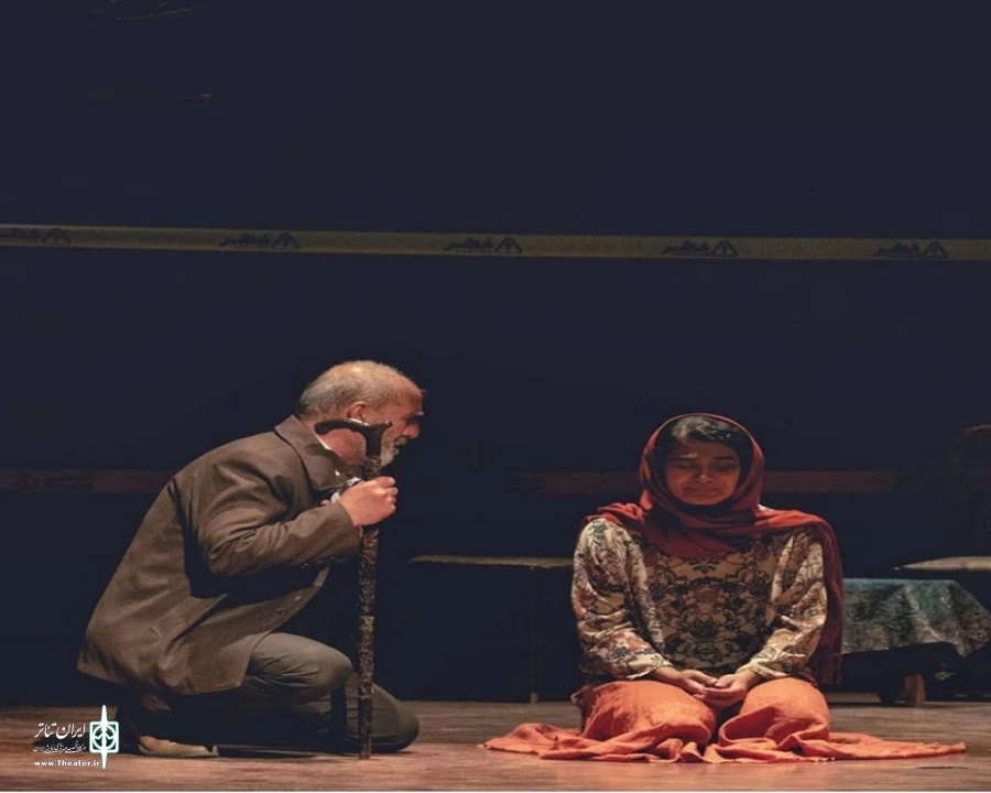 بعداز مدت ها به خاطر شرایط کرونایی تئاتر در شهرستان خوی دوباره جان گرفت. 2