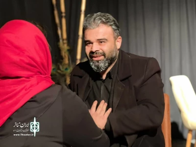 در دومین اجرا از روز نخست

نمایش ماهی ها می میرند به روی صحنه رفت