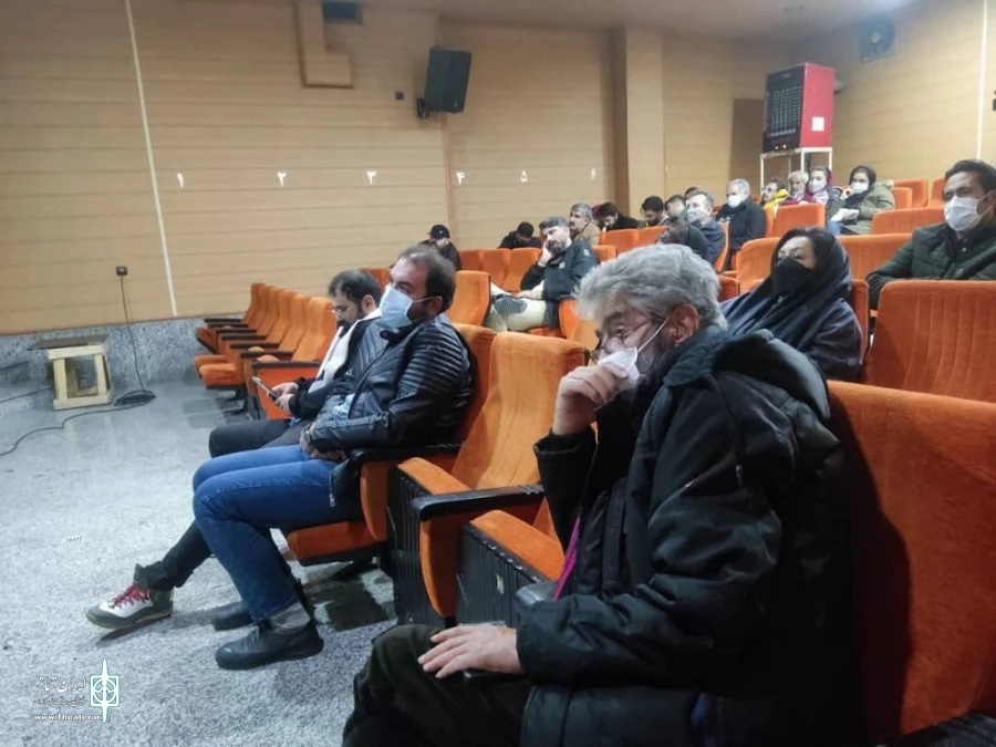 اولین جلسه کارگاه نقد با مدرسی رضا رجایی برگزار گردید  4