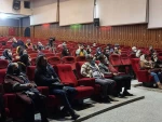 جلسه ی داستان خوانی استاد بهزاد فراهانی در حاشیه جشنواره برگزار گردید 6