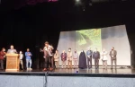 جشنواره سی و سوم برگزیدگان خود را شناخت . 10