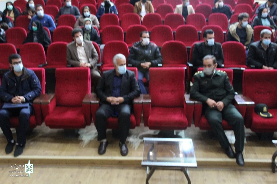  جهت پاسداشت مقام پرستار،نمایش دستی برای نوازش در چالدران به صحنه رفت. 4