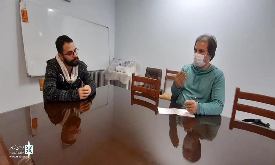 نشست مسئول دفتر هنرهای نمایشی سردست با سرپرست گروه‌‌های بوتیقا و یکین. 2