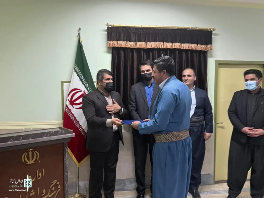 از پوستر دومین جشنواره استانی «رامان» شهرستان سردشت رونمای شد. 6