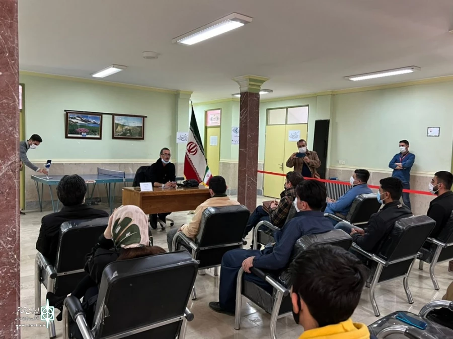 ورکشاپ هدایت بازیگر توسط کریم علیخواه در جشنواره رامان سردشت برگزار شد  5