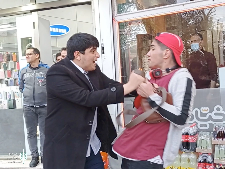 نمایش خیابانی  "بی حجاب و با حجاب باش" در ارومیه به اجرا درآمد  2