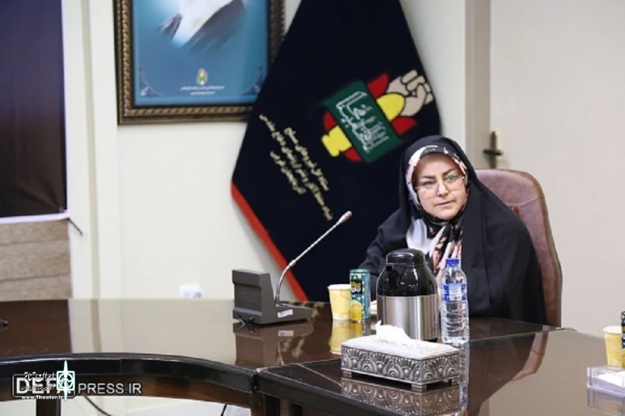 رتبه ی اول بازیگری زن به حدیثه راد بازیگر ارومیه ای اهدا شد . 3