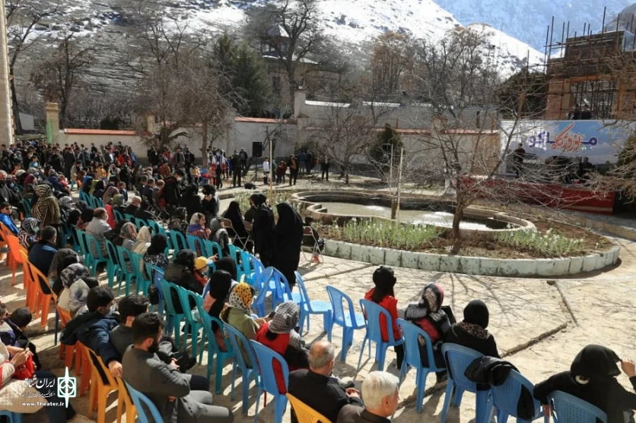 نمایش آئیین سنتی تکم خوانی در شهرستان ماکو
 2