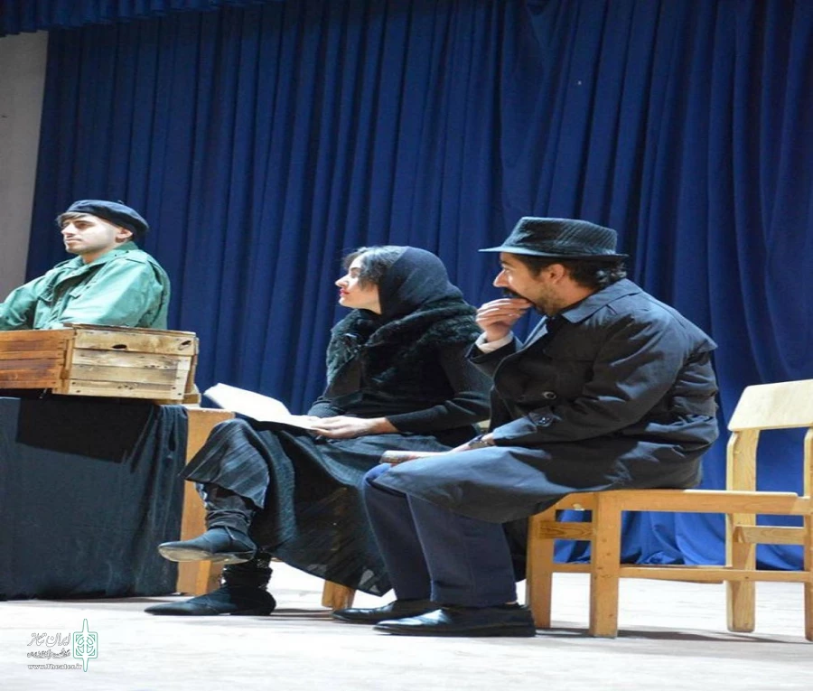 «خاکسپاری اسپوزیتو» خوانش آغازین نخستین جشنوارە نمایشنامەخوانی "برف" پیرانشهر. 2
