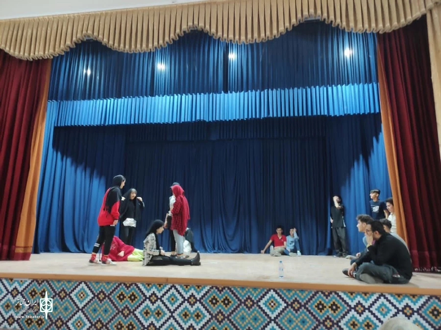 برگزاری ورکشاپ با موضوع «بازیگری پایه» در پیرانشهر 5