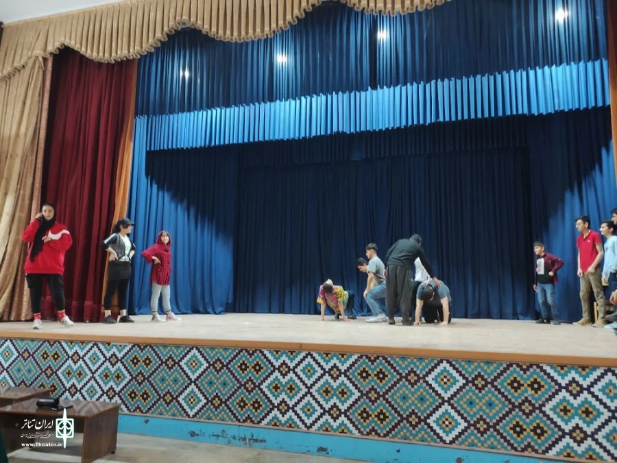 برگزاری ورکشاپ با موضوع «بازیگری پایه» در پیرانشهر 6
