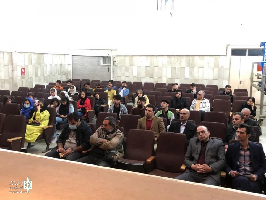 برگزاری مراسم گرامیداشت روز جهانی و ملی تئاتر در شهرستان نقده 3