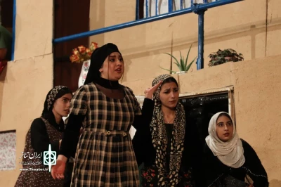 تازه ترین اثر گروه تئاتر هنر

«متری هشت و نیم» در بوکان به صحنه رفت