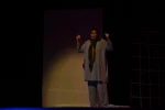 نمایش «سگها مادرت را می‌خورند» با کارگردانی و‌ بازی شبنم راموز به بخش رقابتی دومین جشنواره استانی «نهال» میاندوآب راه یافت. 

 2