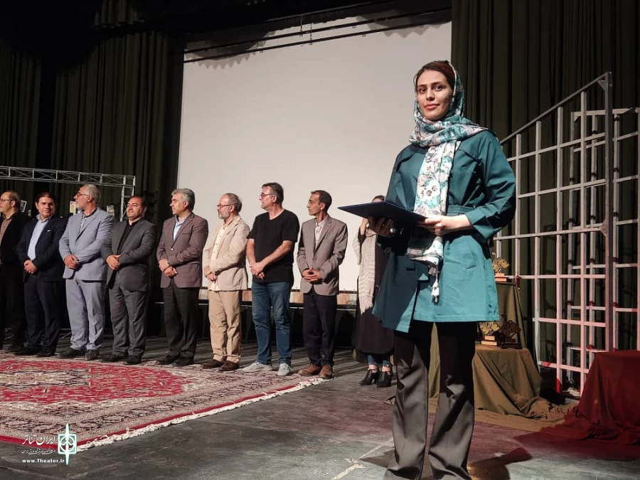 دومین جشنواره استانی تئاتر نهال شهرستان میاندوآب برگزیدگان خود را شناخت. 5
