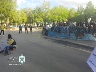 اجرای نمایش خیابانی آب مایه حیات در شهرستان چالدران به اجرا در آمد
 2