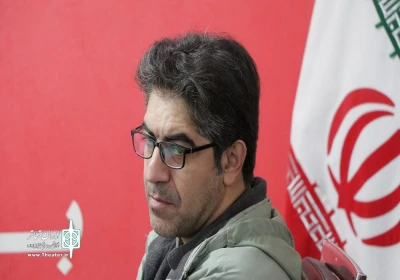 نقدی بر نمایش رخ در رخ 

کارگردان نتوانسته آنچه که در ذهن خود دارد به مخاطب القا کند