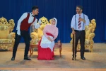 نمایش «خواستگاری» در شهرستان پیرانشهر به صحنه رفت.
 2